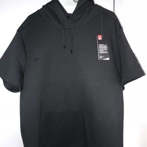 Men’s Under Armour Short Sleeve Brand New!!